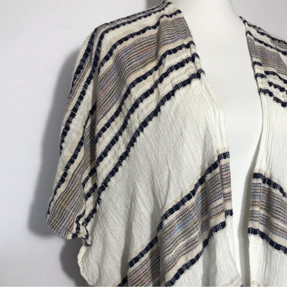American Eagle White Tan Black Striped Open Front Fringe Poncho Size O/S - Picture 13 of 15